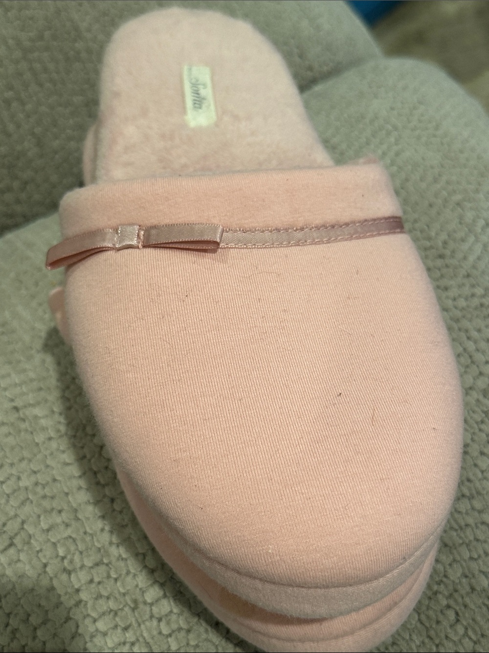 Soma 9-10 Women's Pink Cozy Slip-On Slippers